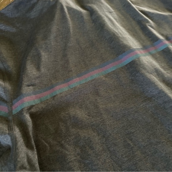 NWT MARINE LAYER Weekend Sport 1/4 Zip Pullover
Multicolor Stripe Gray SZ Medium - Picture 6 of 8